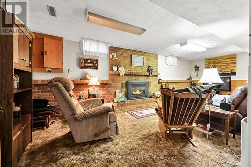 3011 Sandlewood Court, Burlington (Headon), ON - Indoor With Fireplace