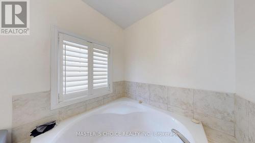 26 - 230 Paisley Boulevard W, Mississauga (Cooksville), ON - Indoor Photo Showing Bathroom