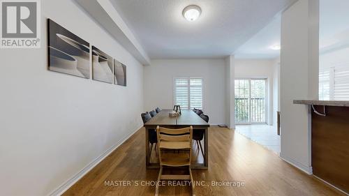 26 - 230 Paisley Boulevard W, Mississauga (Cooksville), ON - Indoor