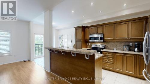 26 - 230 Paisley Boulevard W, Mississauga (Cooksville), ON - Indoor Photo Showing Kitchen