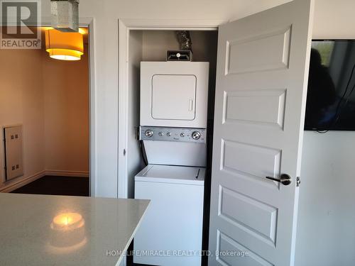 1206 - 158 King Street N, Waterloo, ON - Indoor Photo Showing Laundry Room