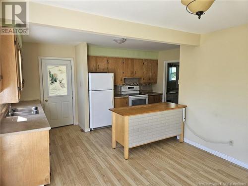 3909 Scenic Drive, Alma, NB - Indoor Photo Showing Kitchen With Double Sink