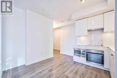 1212 - 195 Redpath Avenue, Toronto (Mount Pleasant West), ON - Indoor Photo Showing Kitchen