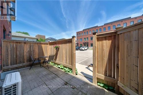 6 - 290 Barton Street W, Hamilton (Strathcona), ON - Outdoor With Exterior