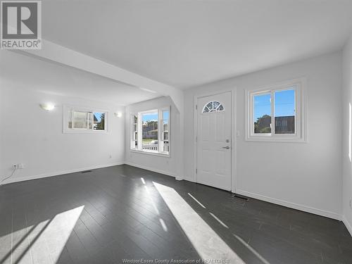 738 Stanley Street, Windsor, ON - Indoor Photo Showing Other Room