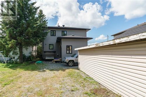 2342 Lasalle, Sudbury, ON - Outdoor