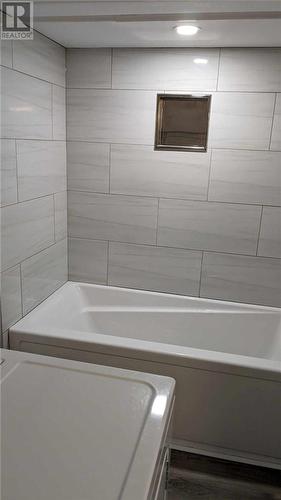 2342 Lasalle, Sudbury, ON - Indoor Photo Showing Bathroom