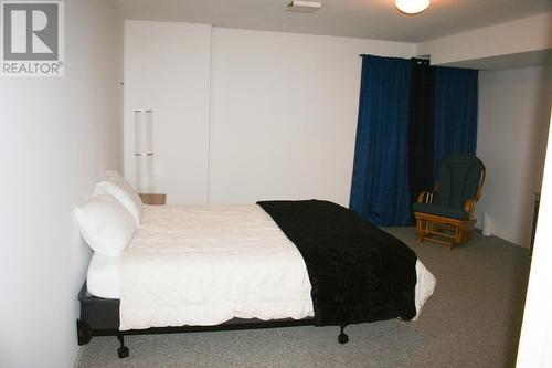 2382 Tamerac Terrace, Blind Bay, BC - Indoor Photo Showing Bedroom