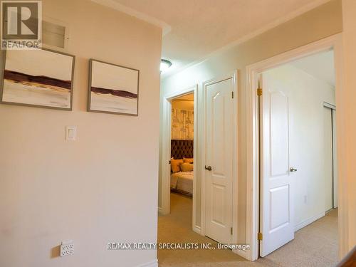 10 Banington Crescent, Brampton, ON - Indoor Photo Showing Other Room