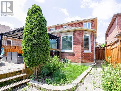 10 Banington Crescent, Brampton, ON - Outdoor With Exterior