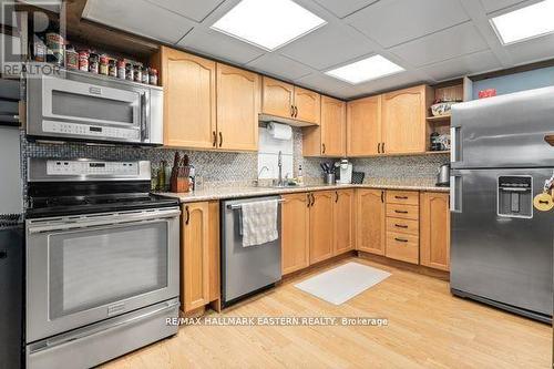 20 Buckhorn Road, Kawartha Lakes, ON - Indoor Photo Showing Kitchen