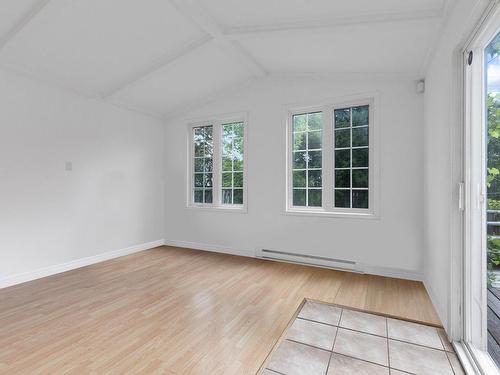 Living room - 5153 Av. De Versailles, Montréal (Pierrefonds-Roxboro), QC - Indoor Photo Showing Other Room