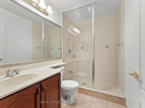 1506-1101 Leslie St, Toronto, ON - Indoor Photo Showing Bathroom