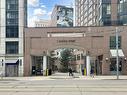 1415-7 Carlton St, Toronto, ON  - Outdoor 