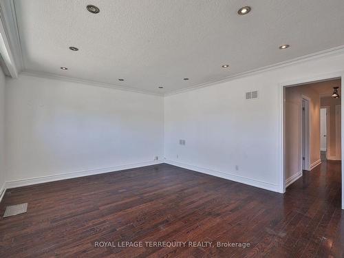 13 Bardwell Cres, Toronto, ON - Indoor Photo Showing Other Room