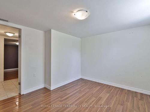 13 Bardwell Cres, Toronto, ON - Indoor Photo Showing Other Room