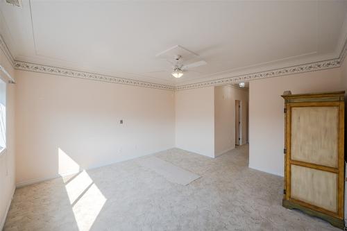 804-2245 Atkinson Street, Penticton, BC - Indoor Photo Showing Other Room