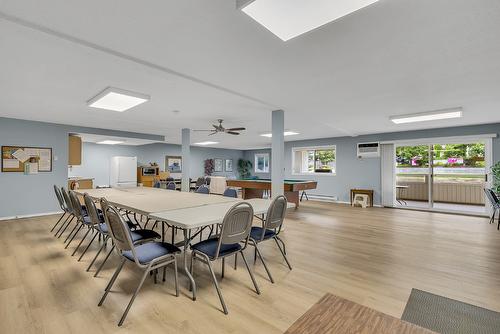 100-2477 Ingram Road, West Kelowna, BC - Indoor Photo Showing Dining Room