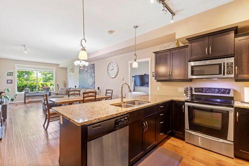 106-3735 Casorso Road, Kelowna, BC - Indoor Photo Showing Kitchen With Double Sink