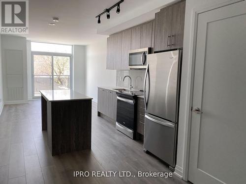 316 - 286 Main Street, Toronto (East End-Danforth), ON - Indoor Photo Showing Kitchen With Stainless Steel Kitchen