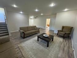 Family room - 