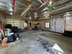 Garage - 