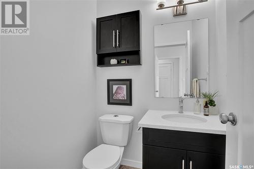 110 545 Hassard Close, Saskatoon, SK - Indoor Photo Showing Bathroom