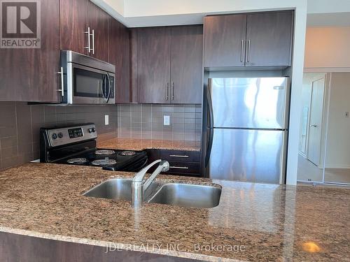 4501 - 65 Bremner Boulevard, Toronto, ON - Indoor Photo Showing Kitchen With Double Sink With Upgraded Kitchen