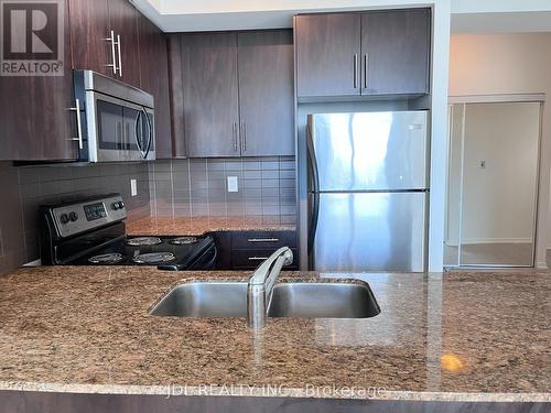 4501 - 65 Bremner Boulevard, Toronto, ON - Indoor Photo Showing Kitchen With Double Sink With Upgraded Kitchen