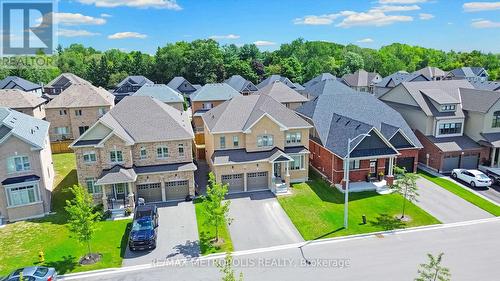 15 Douglas Kemp Crescent, Clarington (Bowmanville), ON - Outdoor With Facade