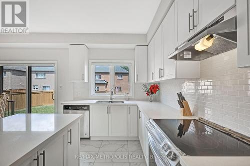 15 Douglas Kemp Crescent, Clarington (Bowmanville), ON - Indoor Photo Showing Kitchen With Double Sink