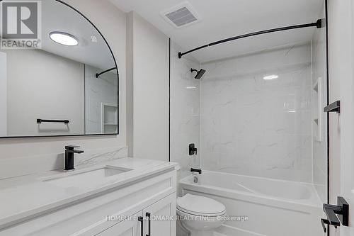 20 Heggie Road, Brampton, ON - Indoor Photo Showing Bathroom