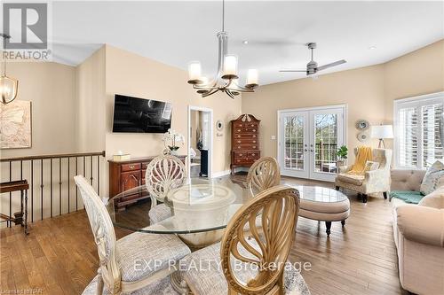 43 - 3232 Montrose Road, Niagara Falls, ON - Indoor Photo Showing Dining Room