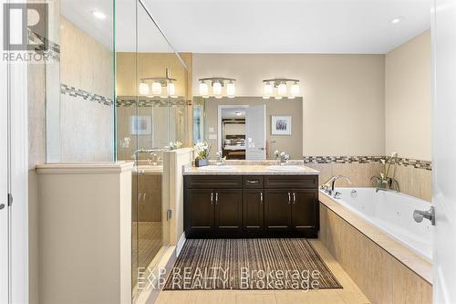 4776 Victor Drive, Niagara Falls, ON - Indoor Photo Showing Bathroom