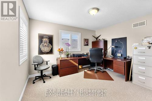 4776 Victor Drive, Niagara Falls, ON - Indoor Photo Showing Office