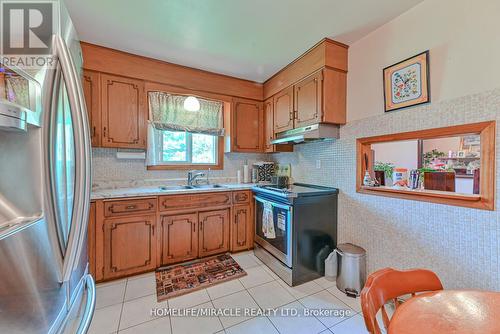 5183 First Line, Erin, ON - Indoor Photo Showing Kitchen With Double Sink