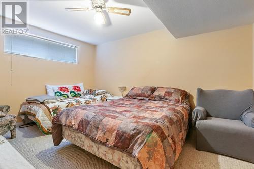 109 Uplands Drive, Kaleden, BC - Indoor Photo Showing Bedroom