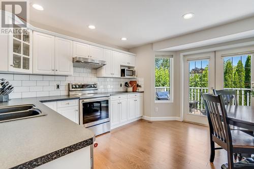 4275 Simeon Court, Kelowna, BC - Indoor Photo Showing Kitchen With Double Sink