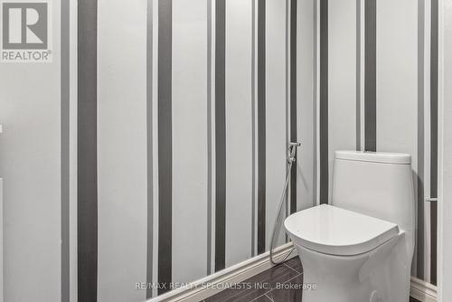 3265 Paul Henderson Drive, Mississauga (Churchill Meadows), ON - Indoor Photo Showing Bathroom