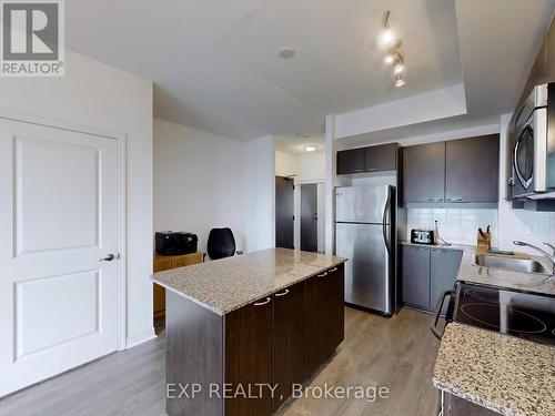 2207 - 385 Prince Of Wales Drive, Mississauga (City Centre), ON - Indoor Photo Showing Kitchen