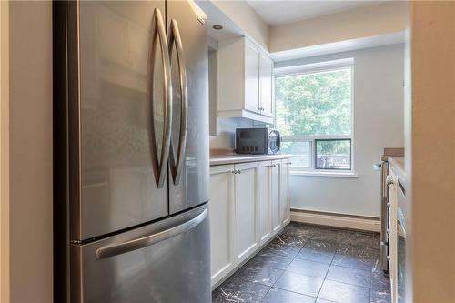 174 Herkimer Street|Unit #304, Hamilton, ON - Indoor Photo Showing Kitchen