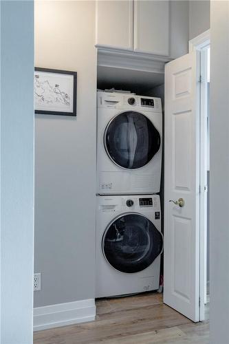 174 Herkimer Street|Unit #304, Hamilton, ON - Indoor Photo Showing Laundry Room