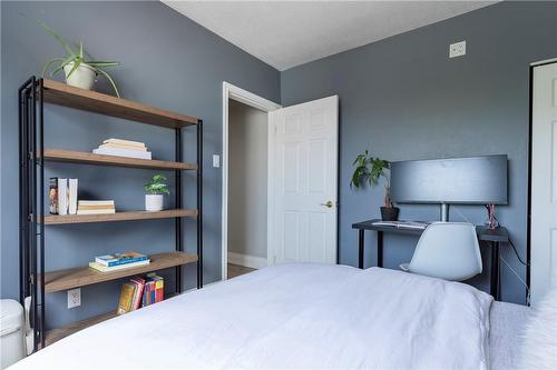 174 Herkimer Street|Unit #304, Hamilton, ON - Indoor Photo Showing Bedroom