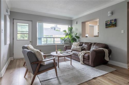 174 Herkimer Street|Unit #304, Hamilton, ON - Indoor Photo Showing Living Room