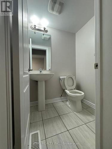 632 Linden Drive, Cambridge, ON - Indoor Photo Showing Bathroom