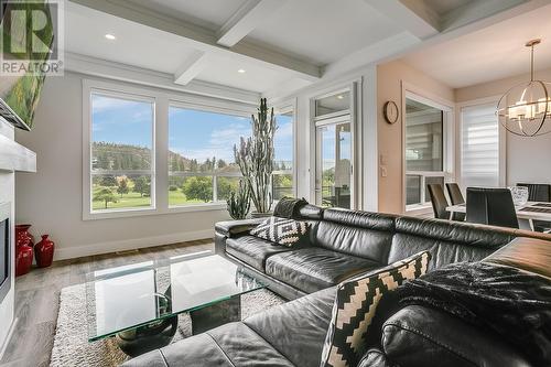 2331 Tallus Ridge Drive Unit# 4, West Kelowna, BC - Indoor Photo Showing Living Room With Fireplace