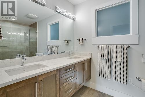 2331 Tallus Ridge Drive Unit# 4, West Kelowna, BC - Indoor Photo Showing Bathroom