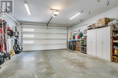 2331 Tallus Ridge Drive Unit# 4, West Kelowna, BC - Indoor Photo Showing Garage