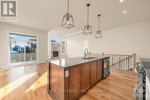 269 Turquoise Street, Prescott And Russell, ON - Indoor Photo Showing Kitchen With Double Sink With Upgraded Kitchen