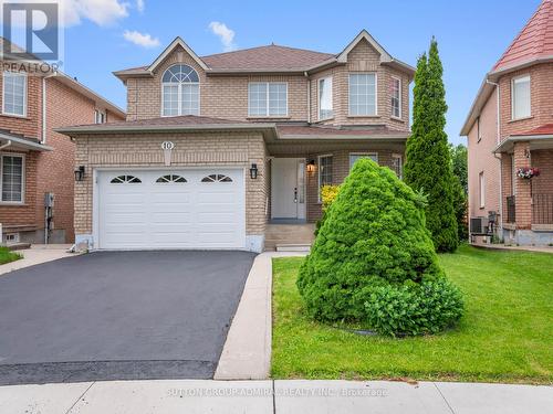 10 Silmoro Court, Vaughan, ON - Outdoor With Facade